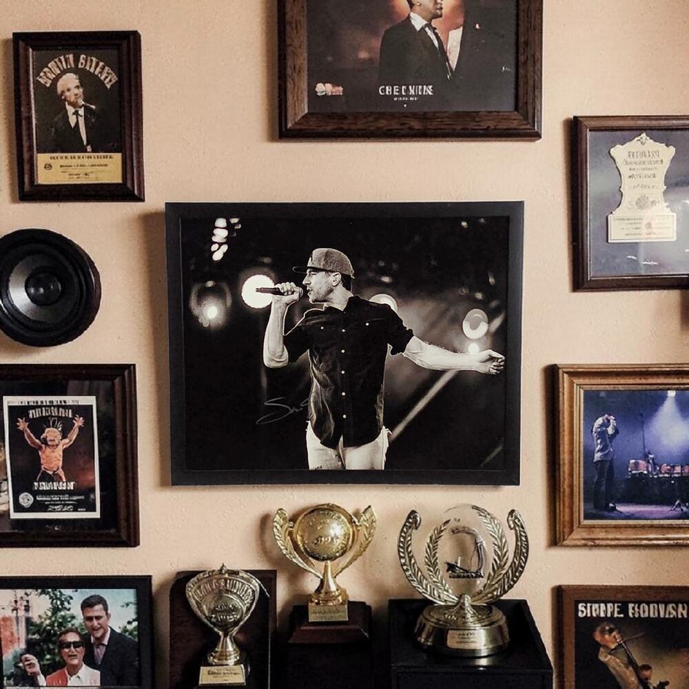 Sam Hunt Autographed Signed 11X14 Framed with COA Singer Body Like A Back Road